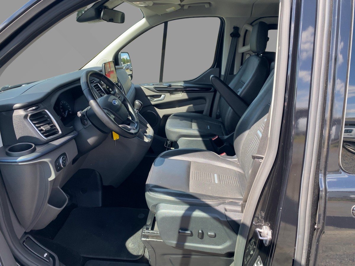 Ford Tourneo Custom Kombi 2.0 TDCI 320 L1 Active AHK