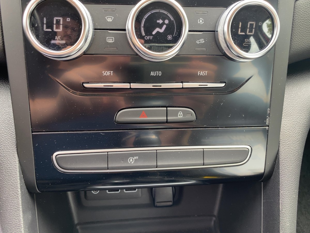 Renault Megane IV 1.3 TCe 140 GPF Zen LED*PDC*2xKlima