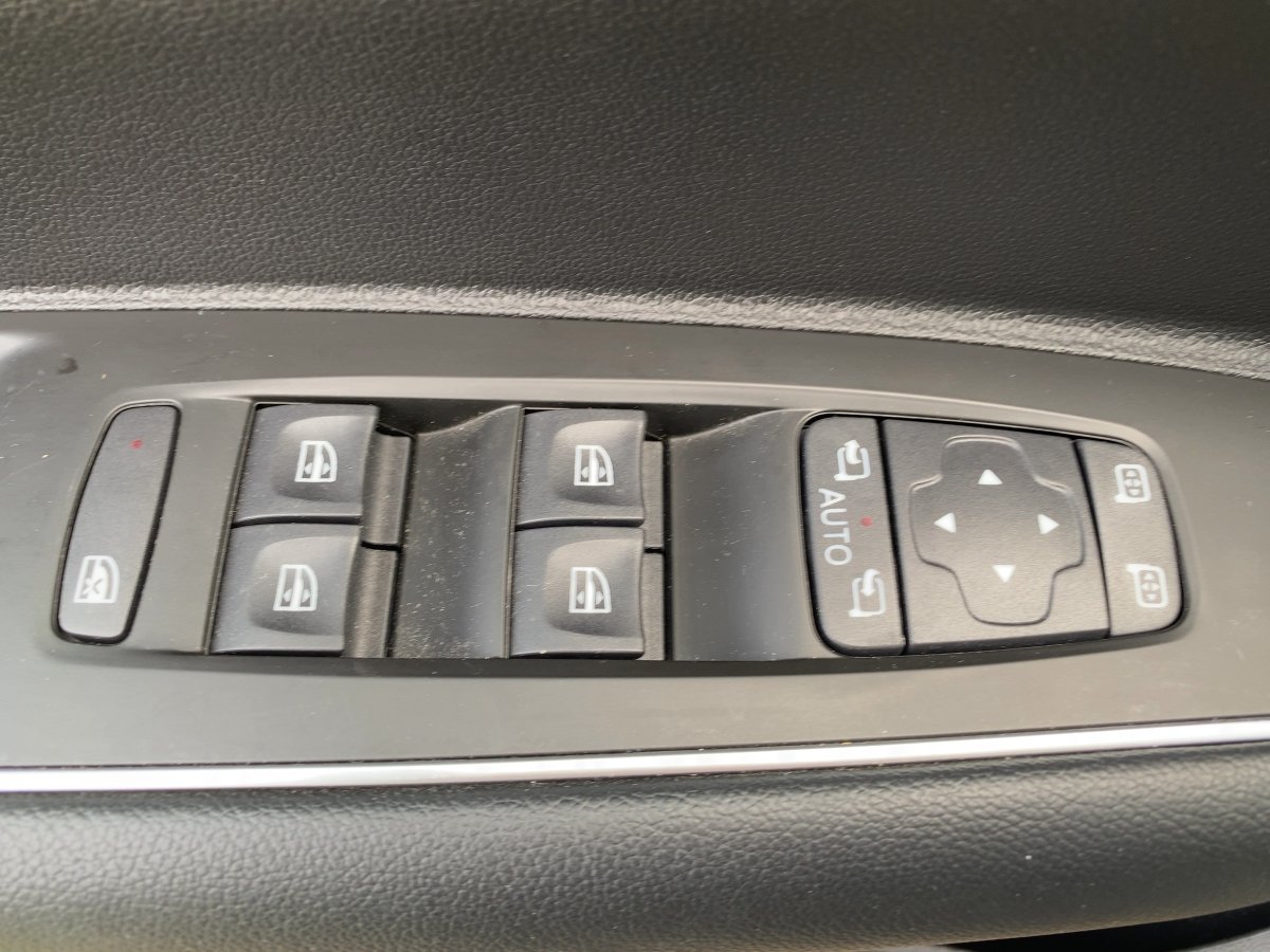 Renault Koleos 4x4 2.0 BLUE dCi 185 Intens CAM*LED*NAVI