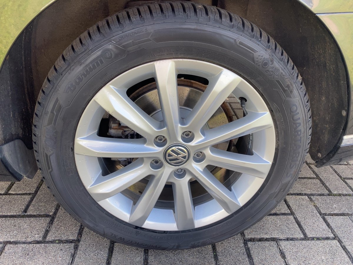 VW Passat Variant 2.0 TDI BMT Highline / LED*NAVI