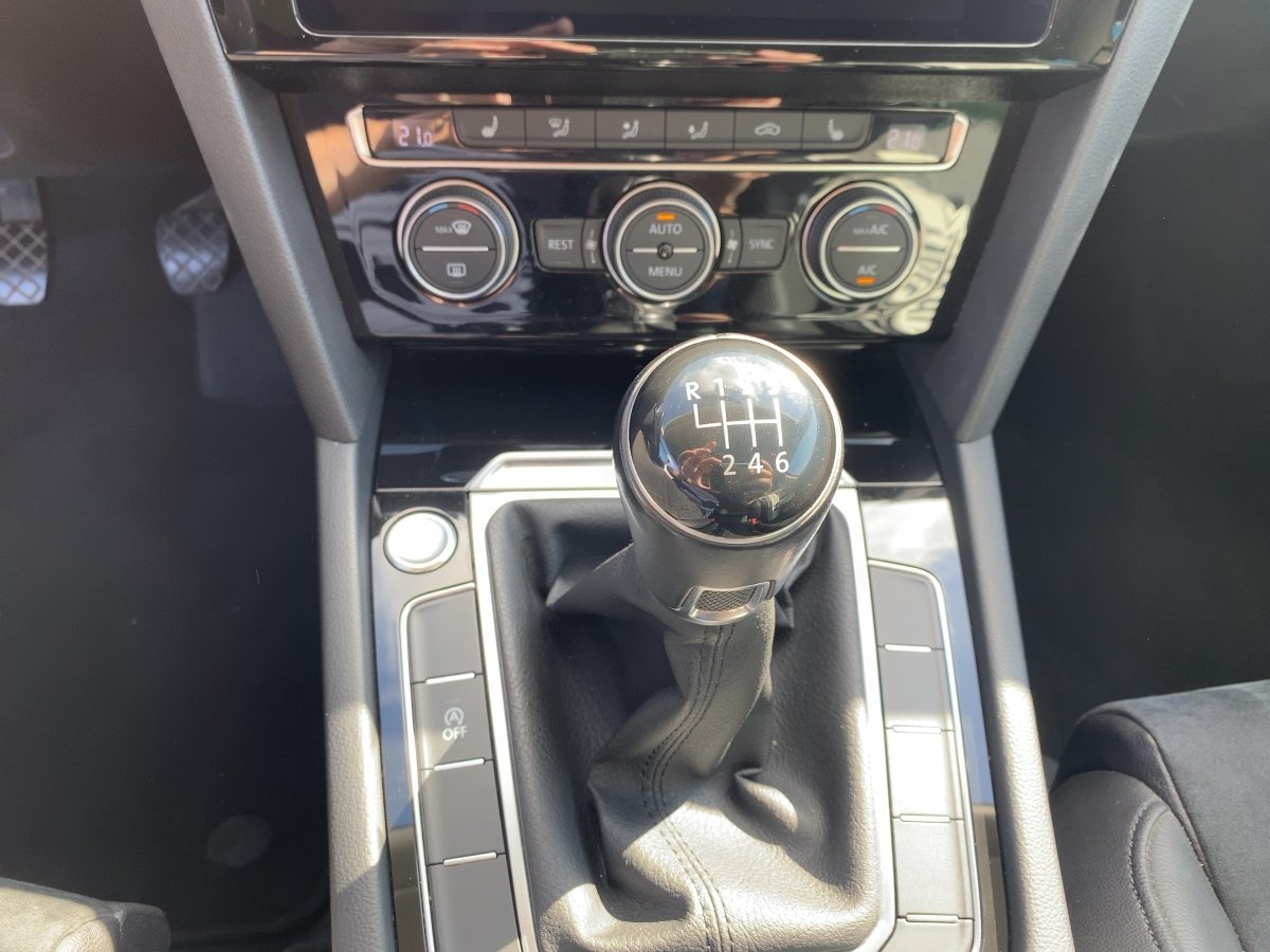 VW Passat Variant 2.0 TDI BMT Highline / LED*NAVI