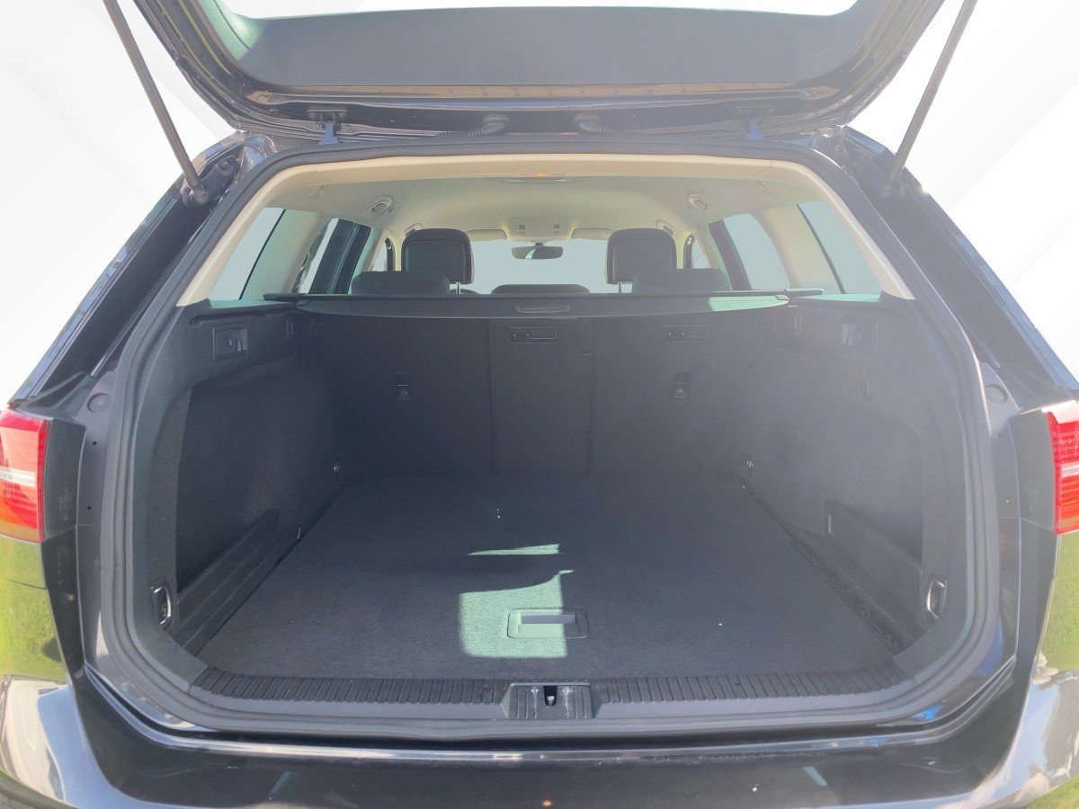 VW Passat Variant 2.0 TDI BMT Highline / LED*NAVI