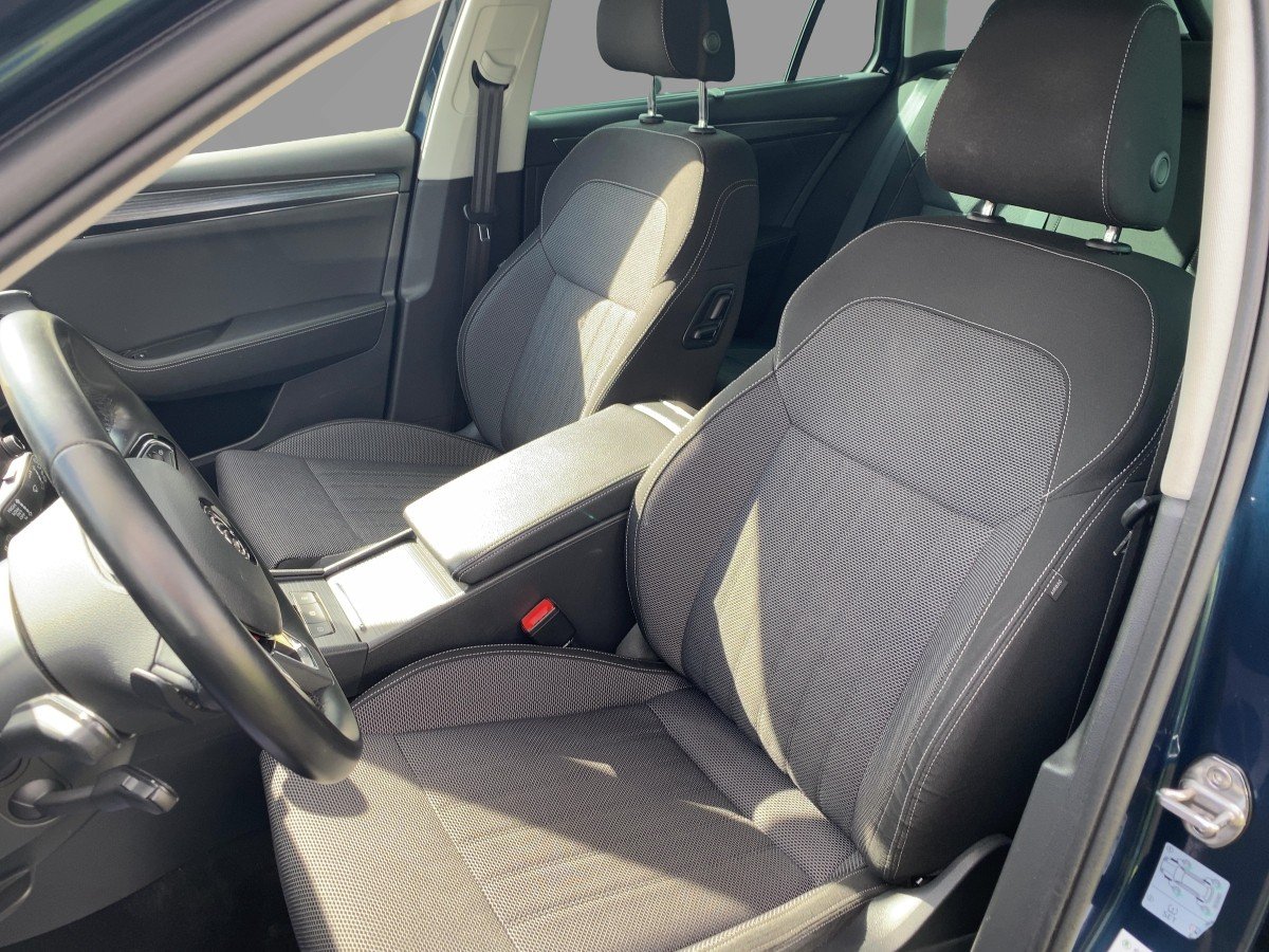 Skoda Superb Combi 1.5 TSI ACT Style CAM*LED*NAVI*SHZ