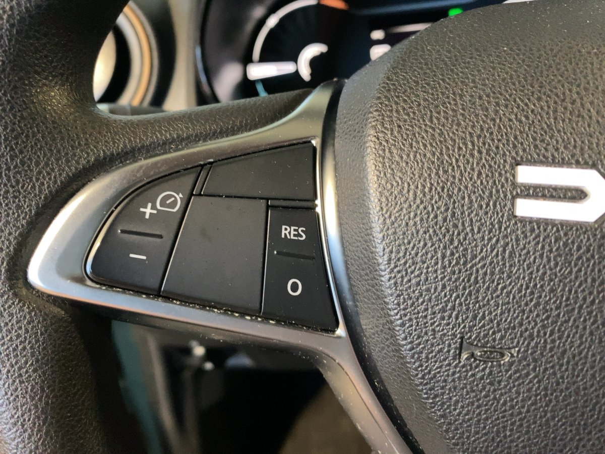 Dacia Spring Electric 65  Extreme CAM*LED*NAVI*PDC*AUT