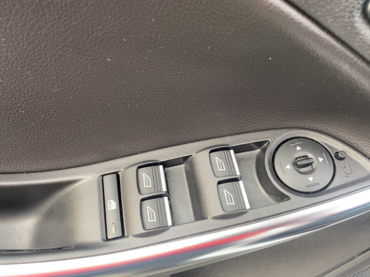 Ford Focus Turnier 2.0 EcoBoost CAM*LED*NAVI*SHZ*SYNC