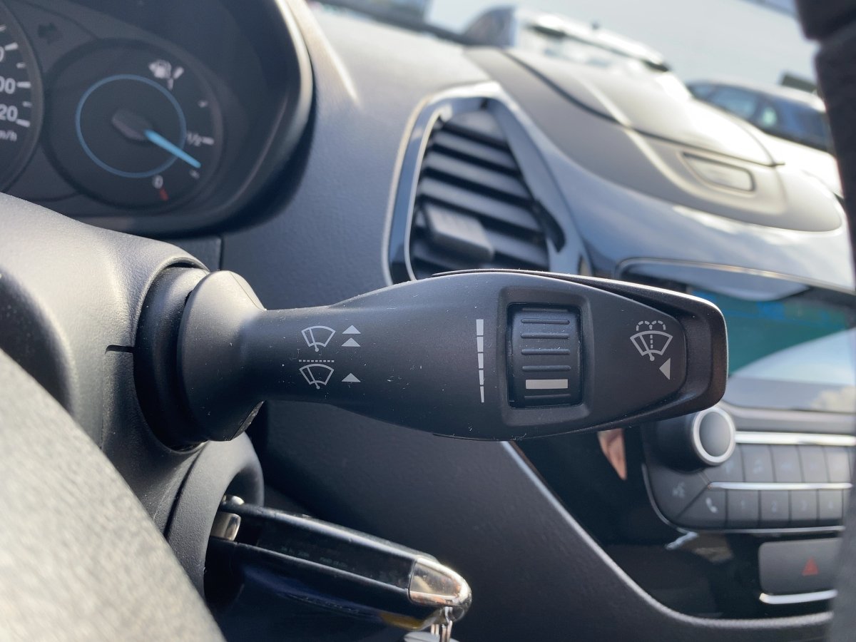 Ford KA+ 1.2 Ti-VCT Cool & Connect AHK*Facelift