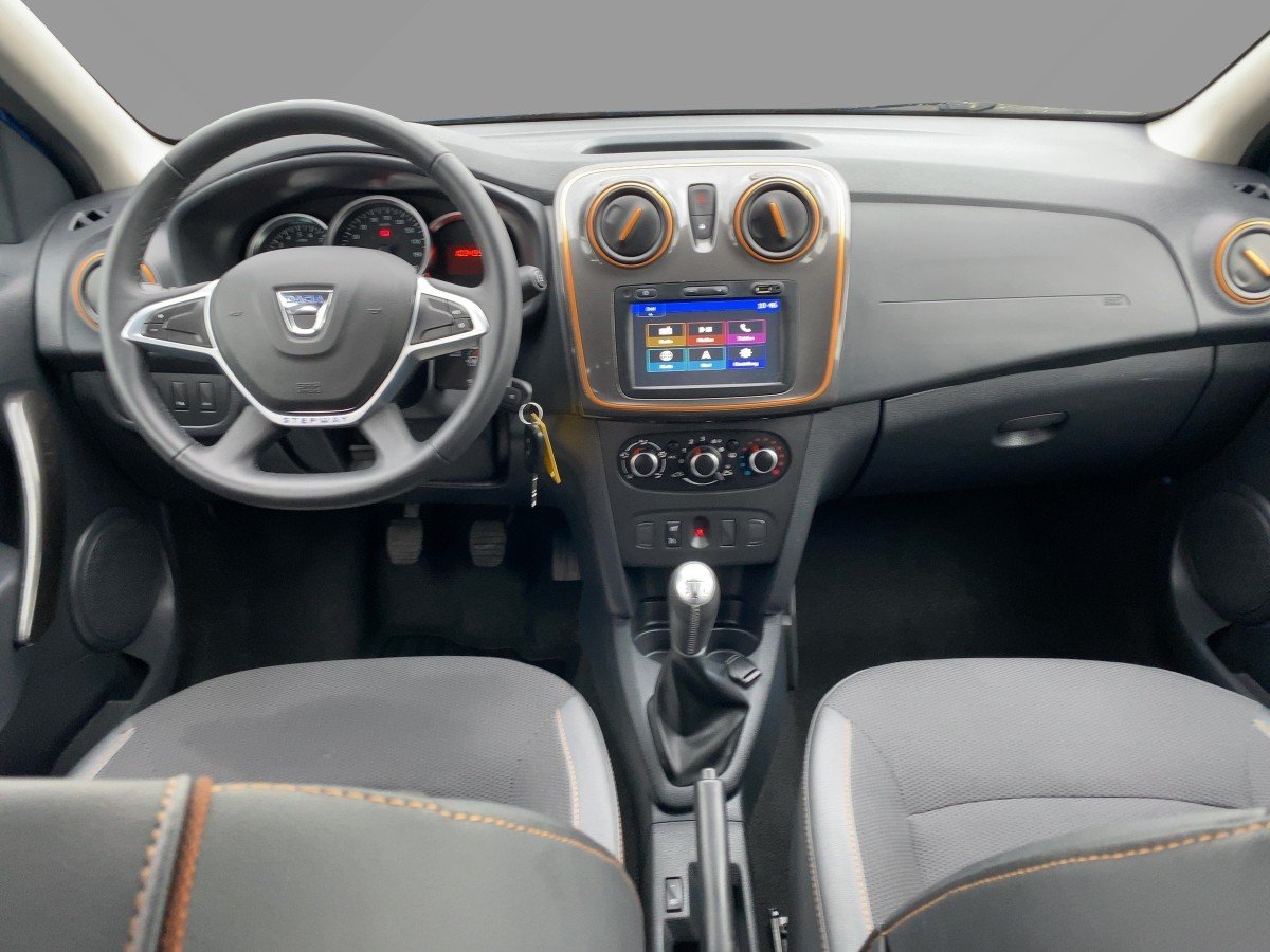 Dacia Sandero II 0.9 TCe 90 eco² Stepway Celebration