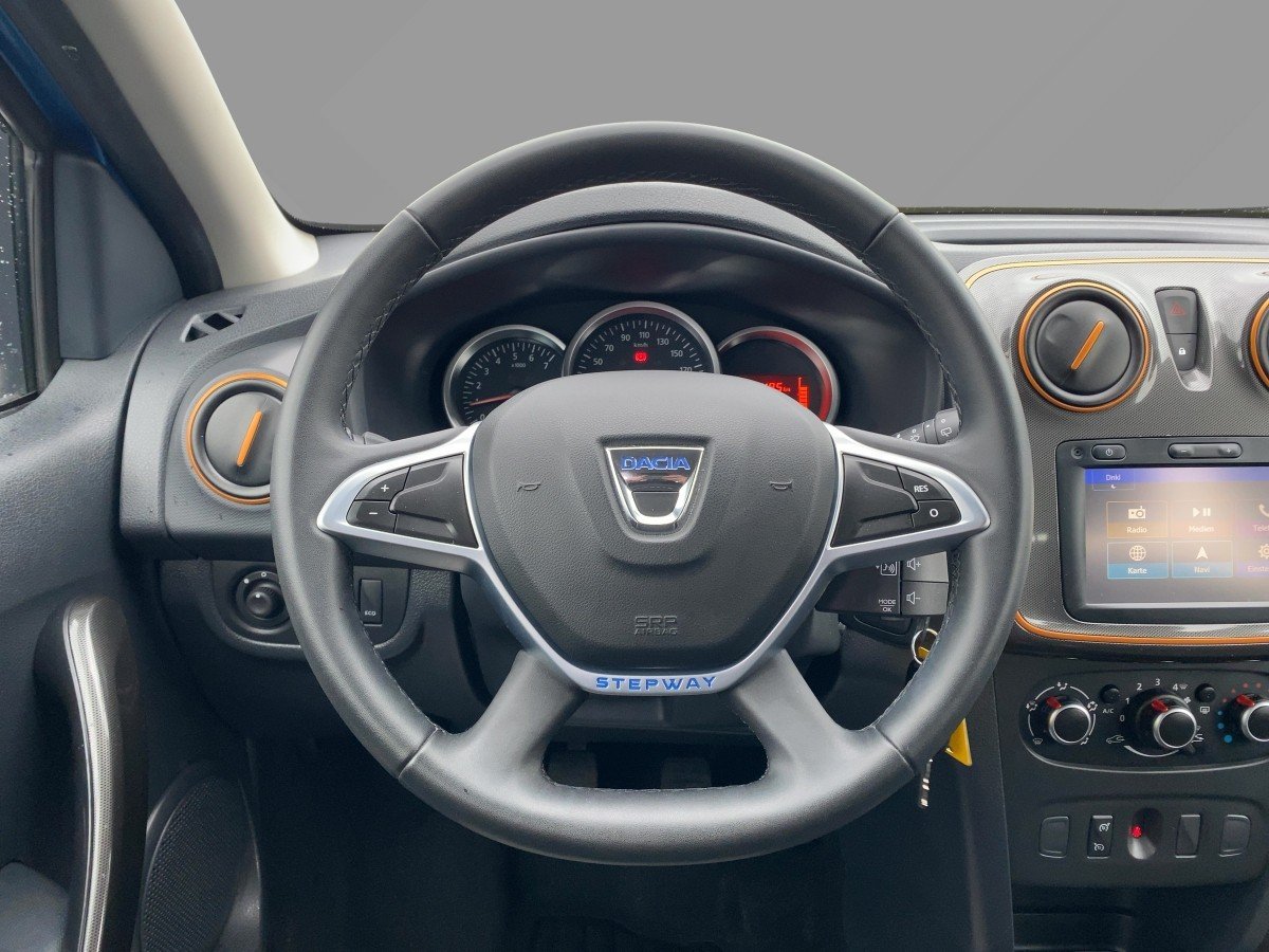 Dacia Sandero II 0.9 TCe 90 eco² Stepway Celebration