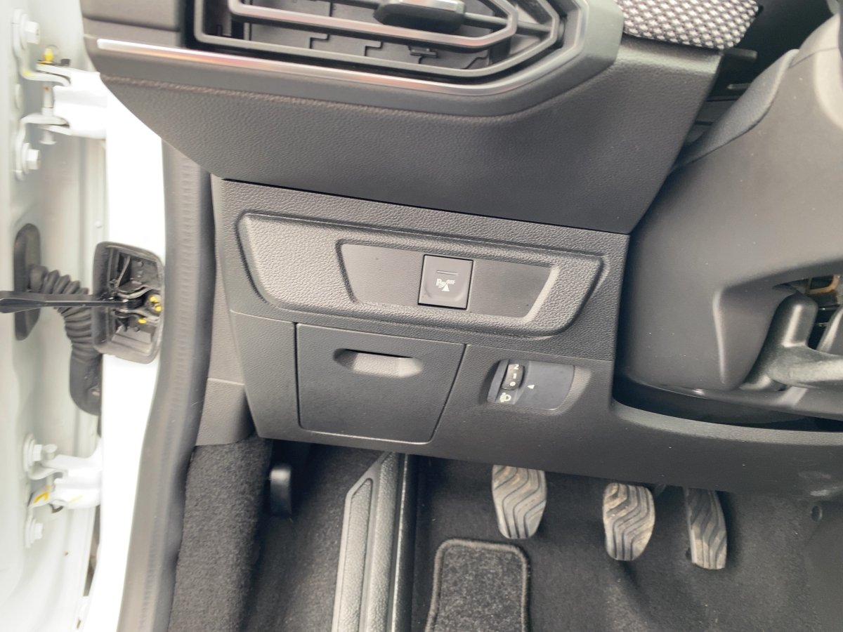 Dacia Sandero III 1.0 TCe 90 Comfort LED*PDC*Sitzhzg