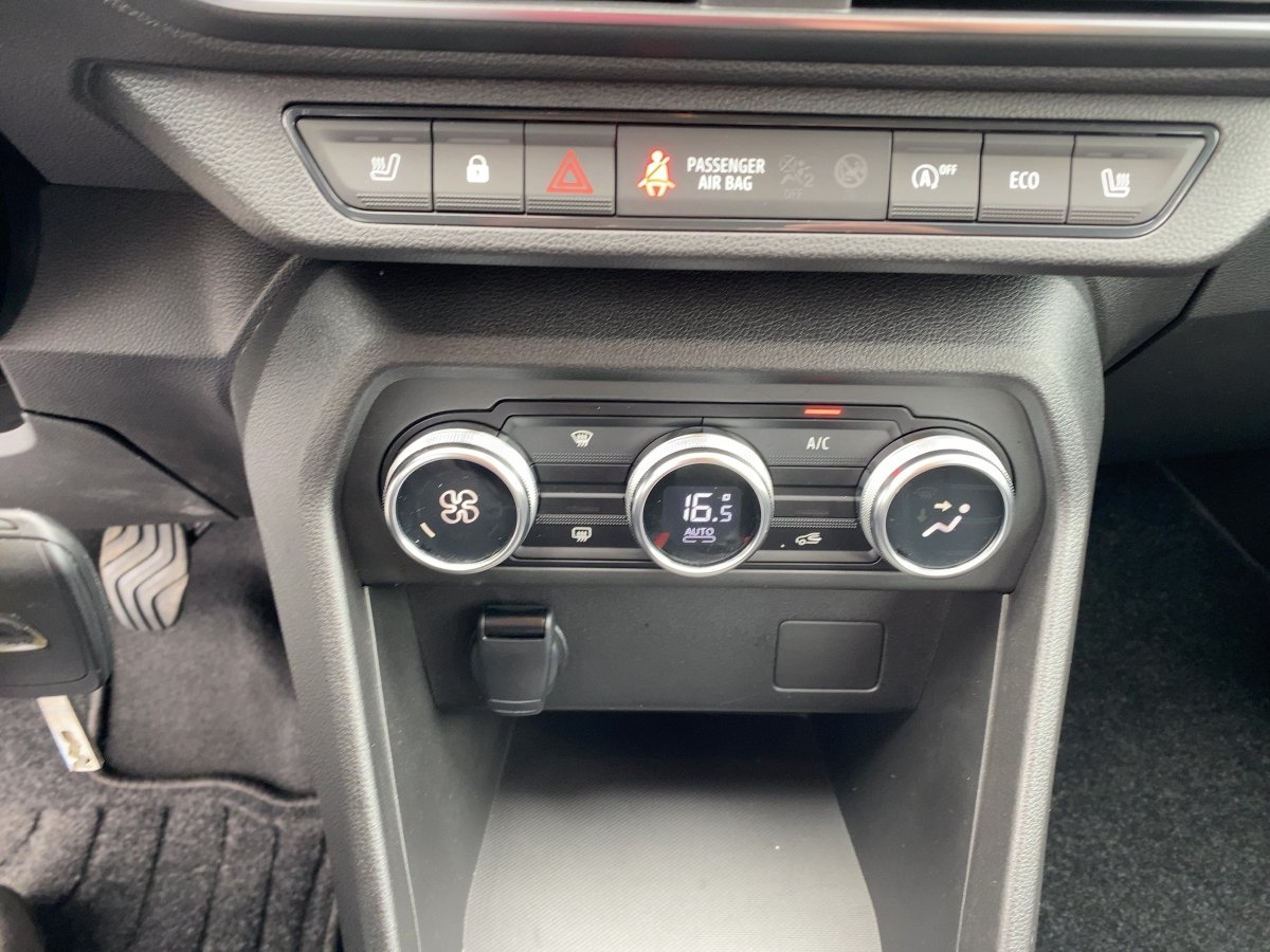 Dacia Sandero III 1.0 TCe 90 Comfort LED*PDC*Sitzhzg