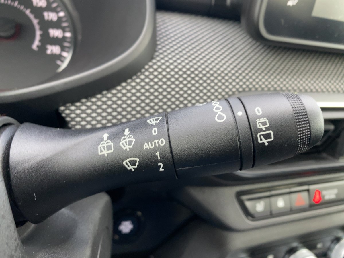 Dacia Jogger TCe 110 Extreme+ *7-Sitzer*Navi*Kamera*