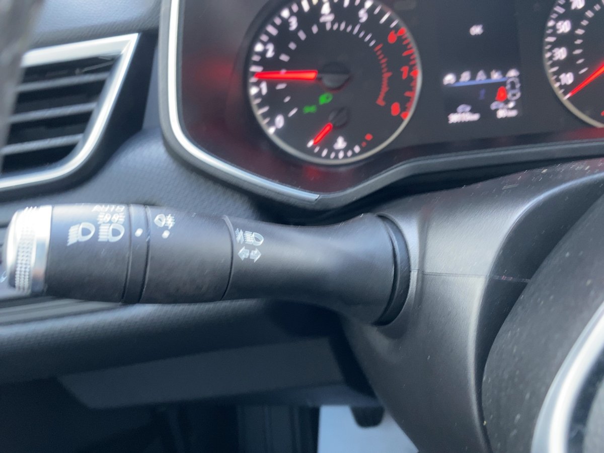 Renault Clio V 1.0 TCe 90 Zen LED*NAVI*SHZ*LED*Navi*SHZ