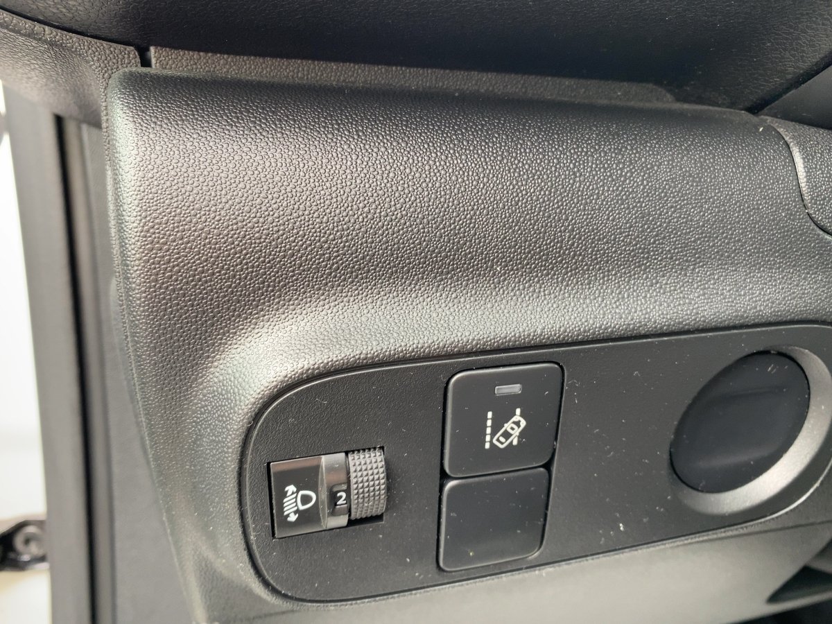 Citroen C3 1.2 PureTech 68 Live LED*PDC*LED*PDC*SpurH