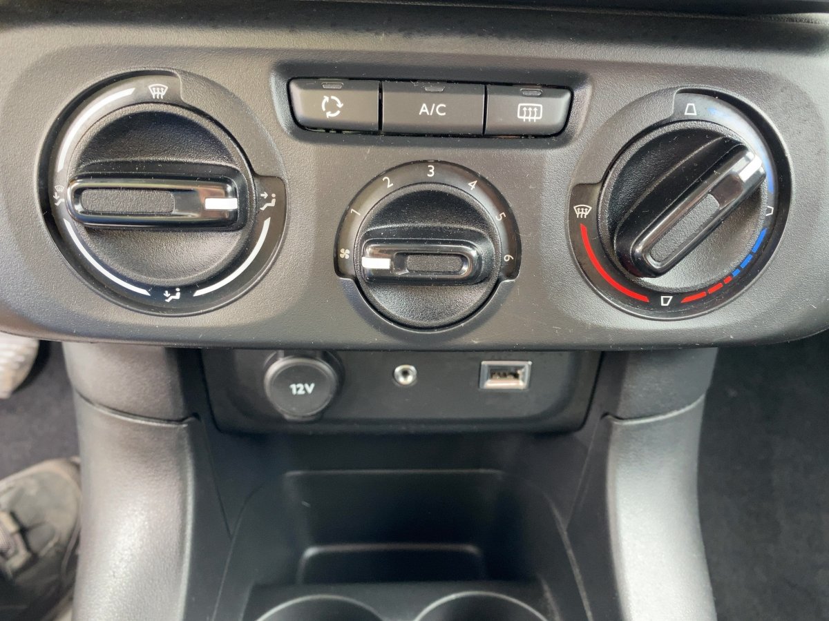 Citroen C3 1.2 PureTech 68 Live LED*PDC*LED*PDC*SpurH