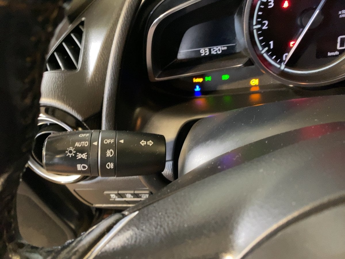 Mazda 2 1.5 SKYACTIV-G 115 i-ELOOP Sports-Line CAM*LED