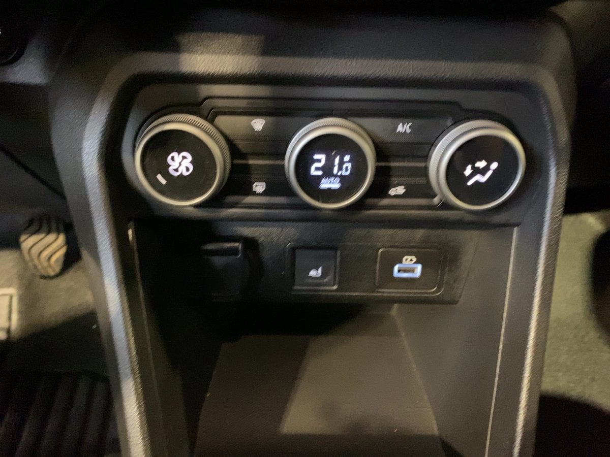 Dacia Jogger 1.0 TCe 100 ECO-G Extreme+ AHK*LED*NAVI