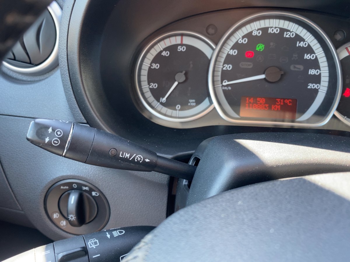 Mercedes-Benz Citan Kombi CDI A2 M1 108/109/111 415.703 LED*LM