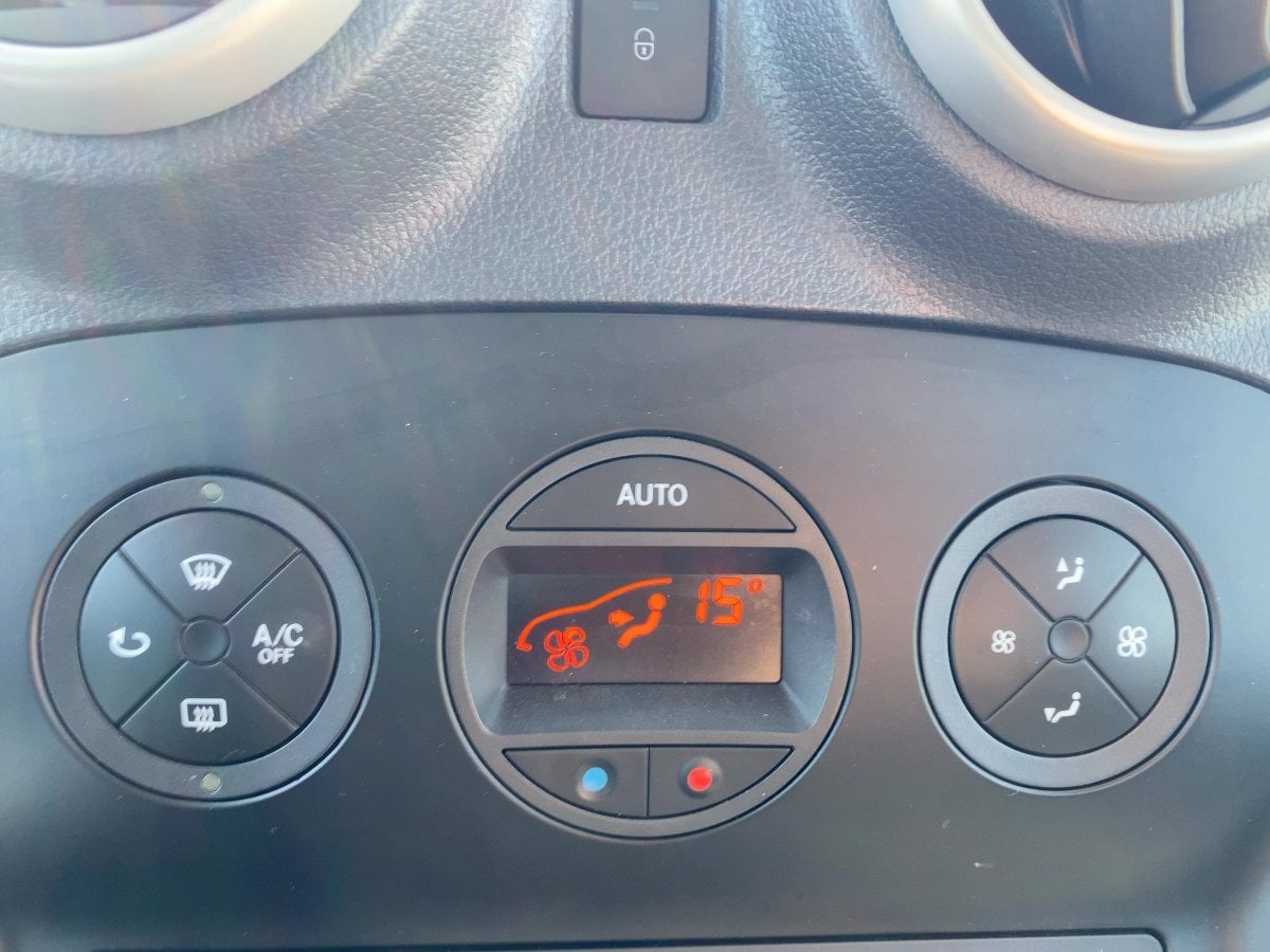 Mercedes-Benz Citan Kombi CDI A2 M1 108/109/111 415.703 LED*LM