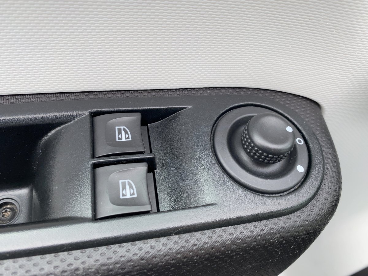 Renault Twingo 1.0 SCe 65 Zen LED*SHZ*KONTRAST*Facelift