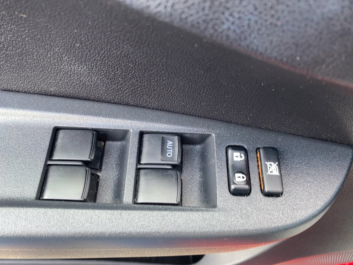 Toyota Verso-S 1.3 Club CAM*LED*AUT*Kam.*KeyLess*KlimaA