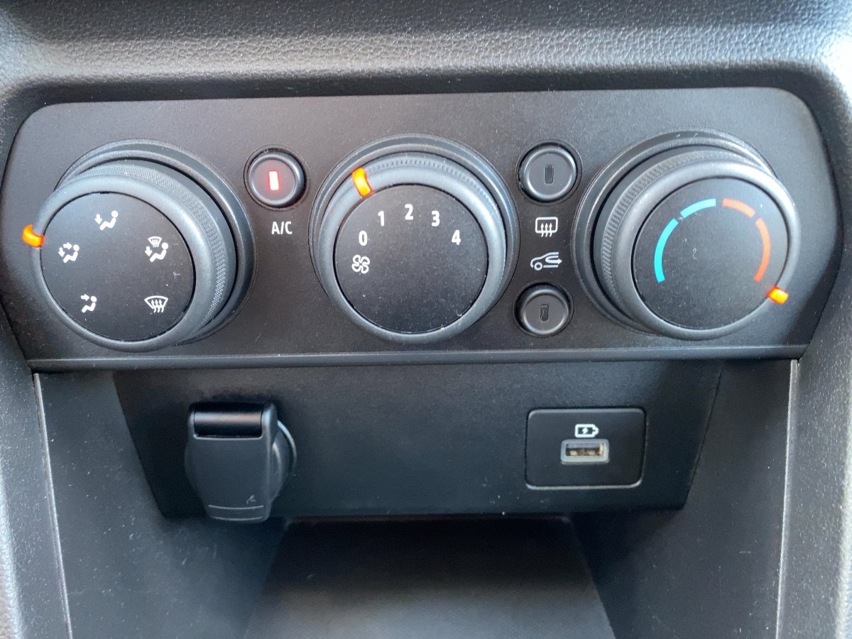 Dacia Sandero III 1.0 TCe 90 Stepway Comfort CAM*LED