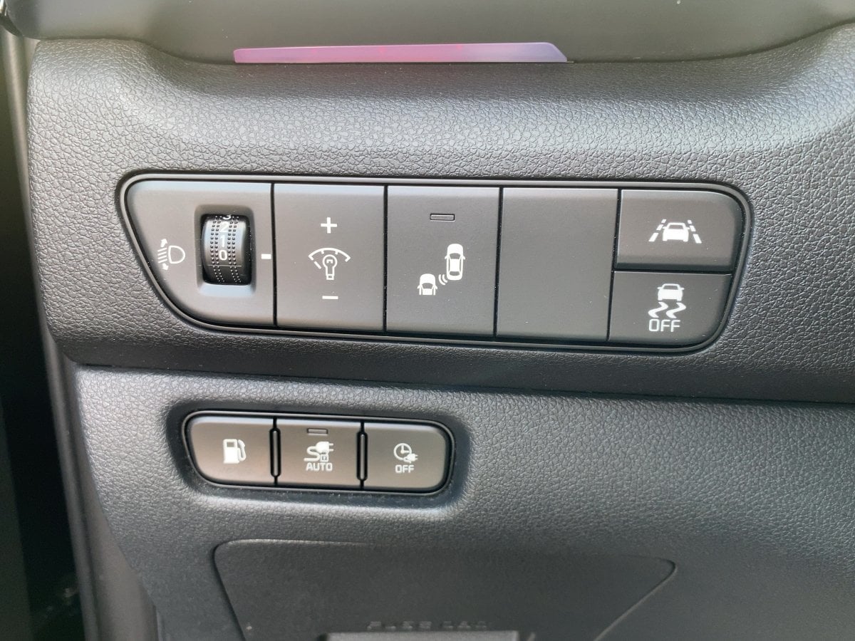 Kia Niro 1.6 Spririt Spirit CAM*LED*NAVI*SHZ*PDC*ACC