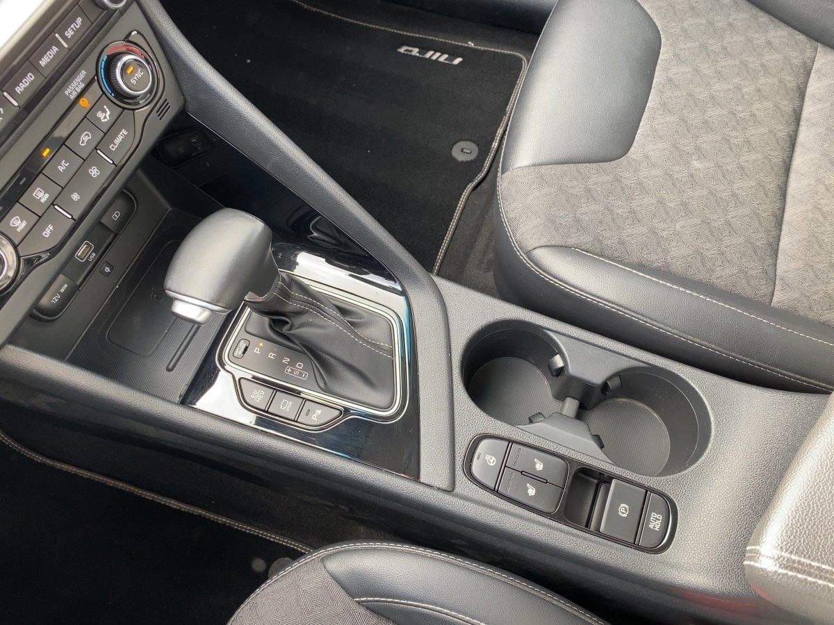 Kia Niro 1.6 Spririt Spirit CAM*LED*NAVI*SHZ*PDC*ACC