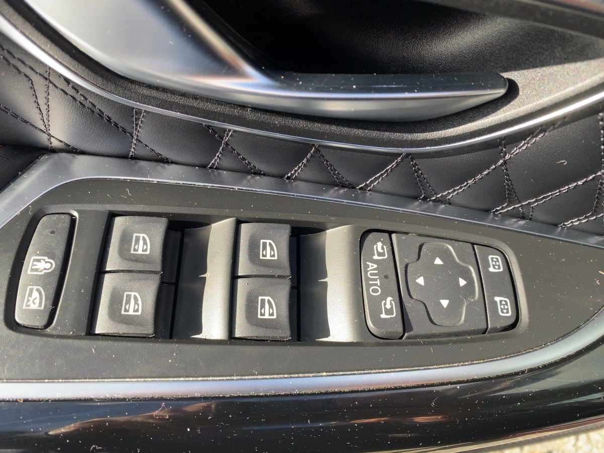 Renault Espace V 1.8 TCe 225 GPF Initiale Paris CAM*LED