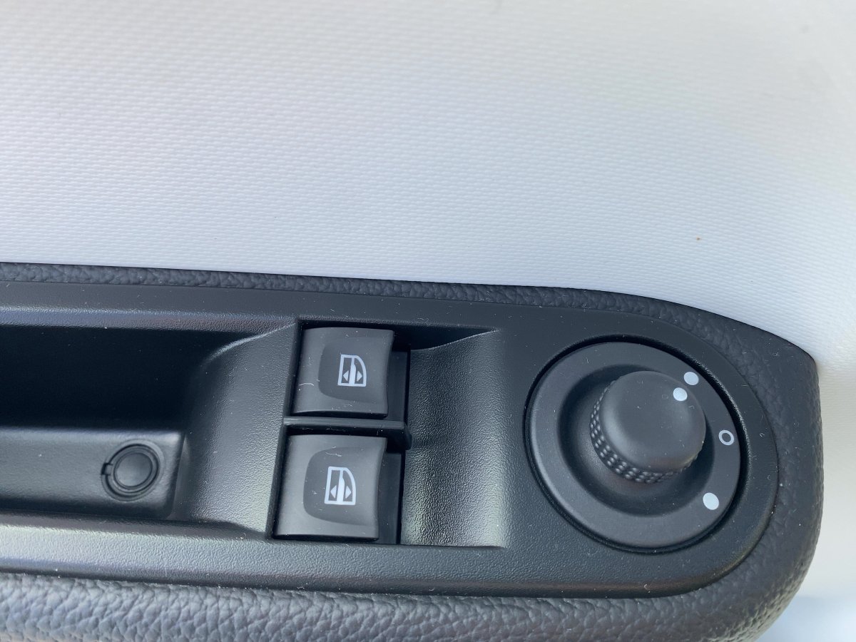 Renault Twingo  Techno Electric CAM*LED*NAVI*KONTRAST*LM