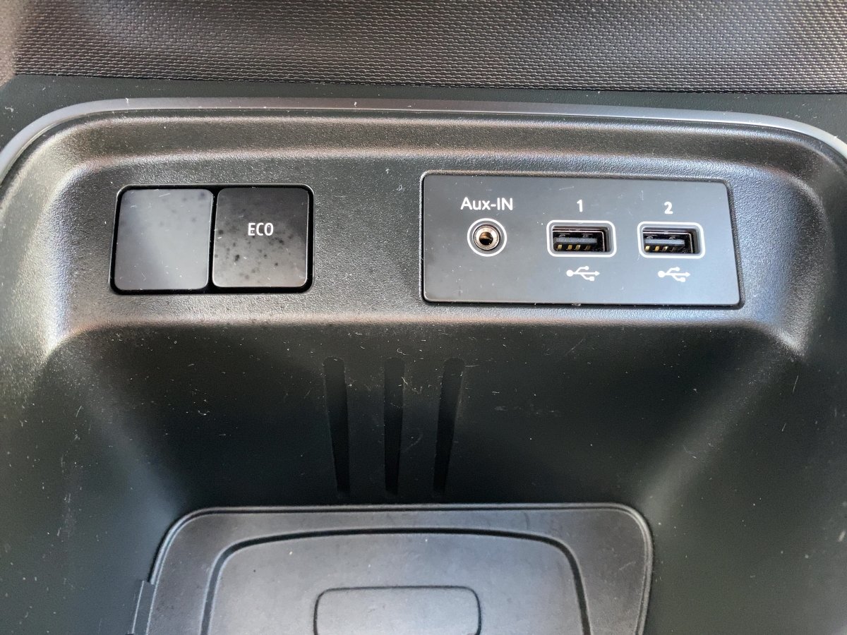 Renault Twingo  Techno Electric CAM*LED*NAVI*KONTRAST*LM