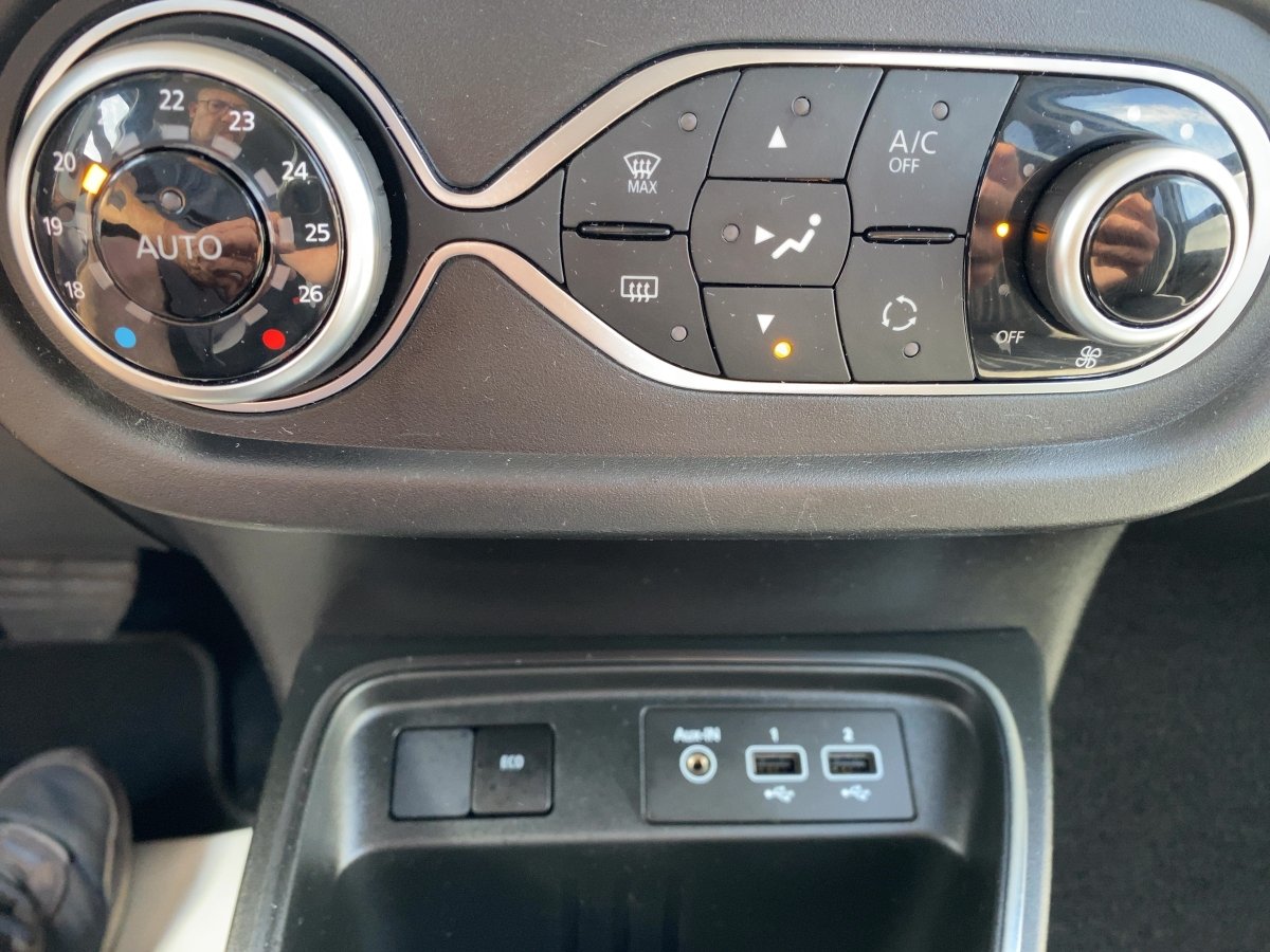 Renault Twingo  Techno Electric CAM*LED*NAVI*KONTRAST*LM