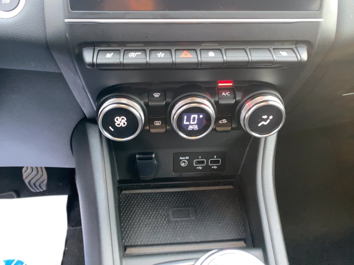 Renault Captur TCe 140 Techno *Navi*CarPlay*Kamera*