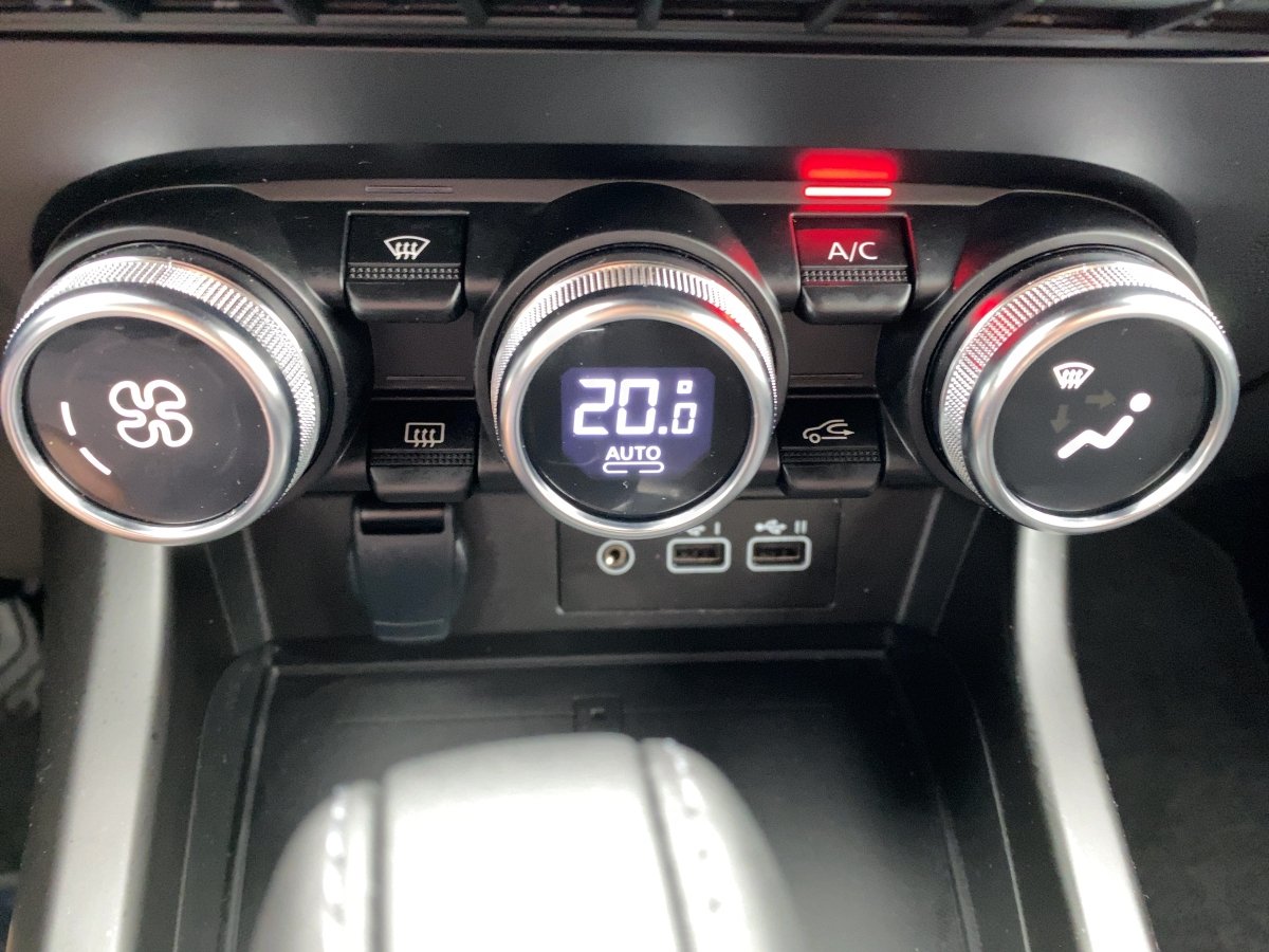 Renault Arkana 1.3 TCe 140 Techno CAM*LED*NAVI*SHZ*TWA