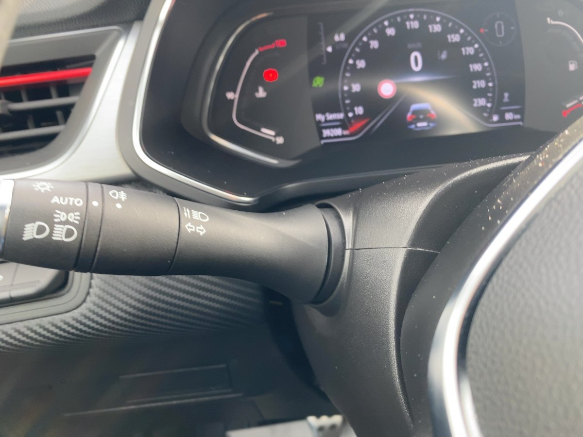 Renault Captur II 1.3 TCe 140 GPF R.S. Line LED*KONTRAST