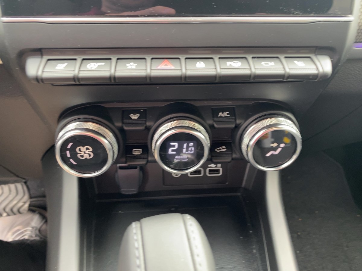 Renault Arkana 1.3 TCe 140 Techno CAM*LED*NAVI*SHZ*TWA