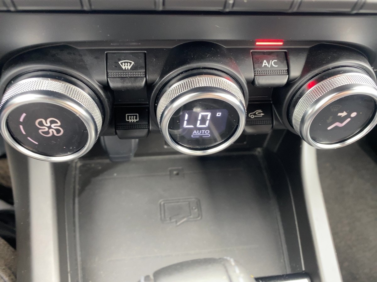 Renault Arkana 1.3 TCe 140 Techno CAM*LED*NAVI*SHZ*TWA