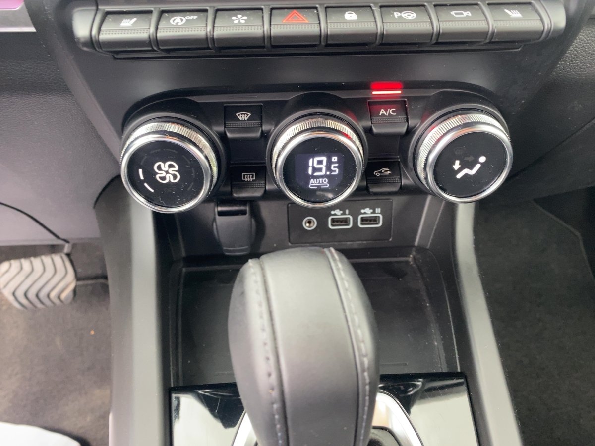 Renault Arkana 1.3 TCe 140 Techno CAM*LED*NAVI*SHZ*TWA