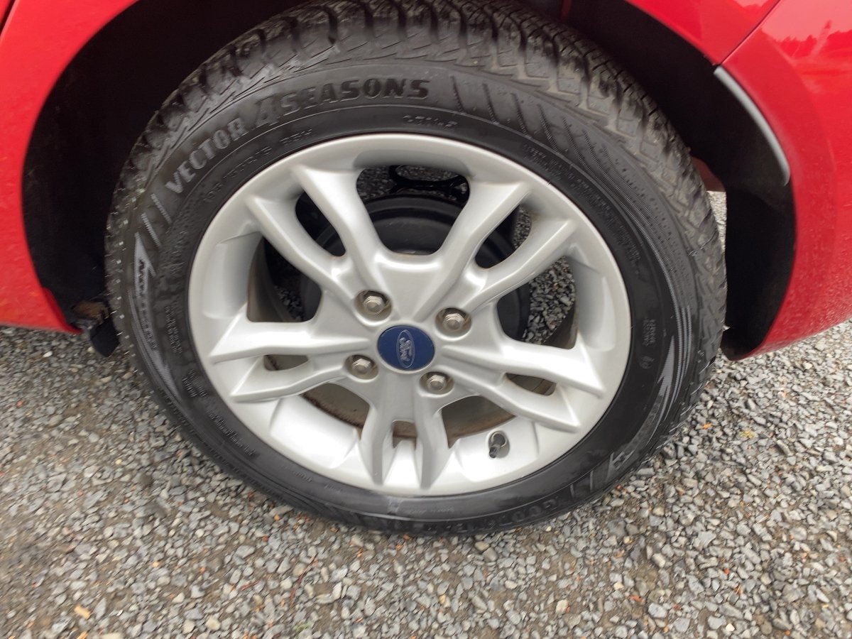 Ford Fiesta 1.0 EcoBoost Celebration LED*NAVI*SYNC