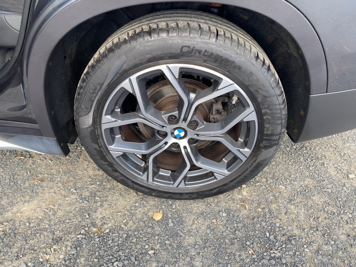 BMW X1 sDrive 18i  xLine CAM*LED*NAVI*SHZ*2xKlima*LM