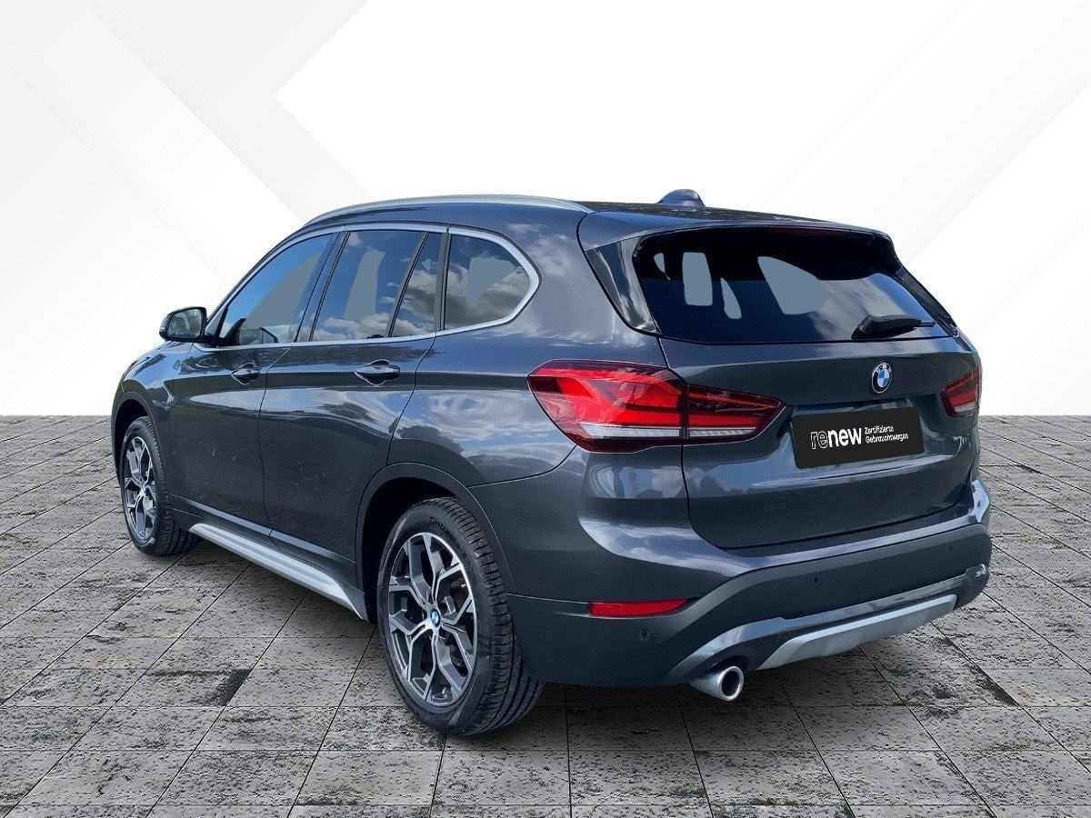 BMW X1 sDrive 18i  xLine CAM*LED*NAVI*SHZ*2xKlima*LM