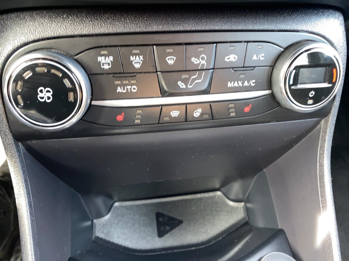 Ford Fiesta 1.0 EcoBoost Active CAM*LED*NAVI*SHZ*SYNC