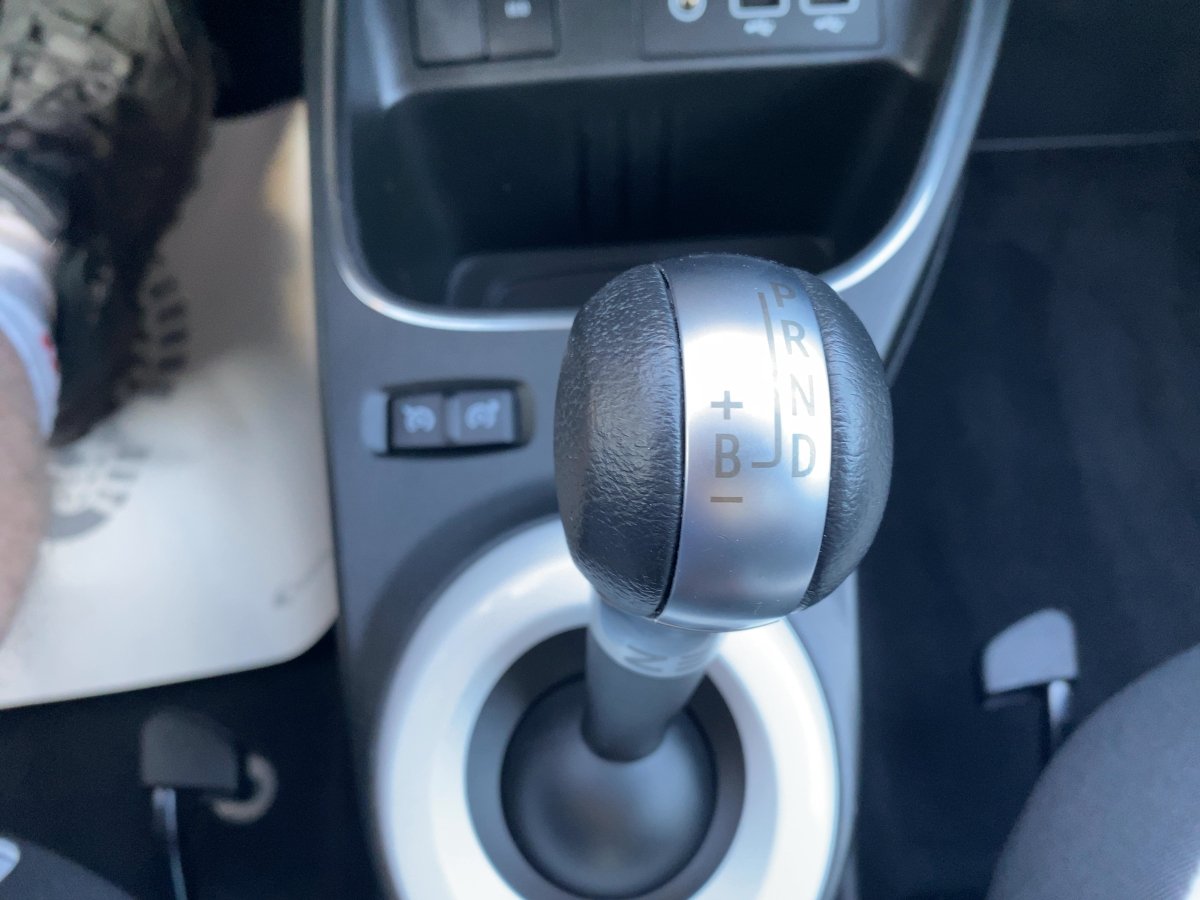 Renault Twingo  Intens Electric CAM*LED*NAVI*SHZ*PDC*AUT