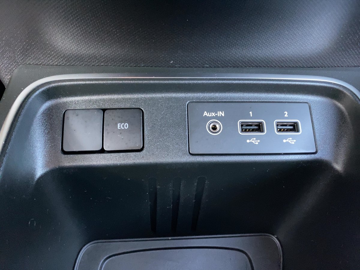 Renault Twingo  Intens Electric CAM*LED*NAVI*SHZ*PDC*AUT