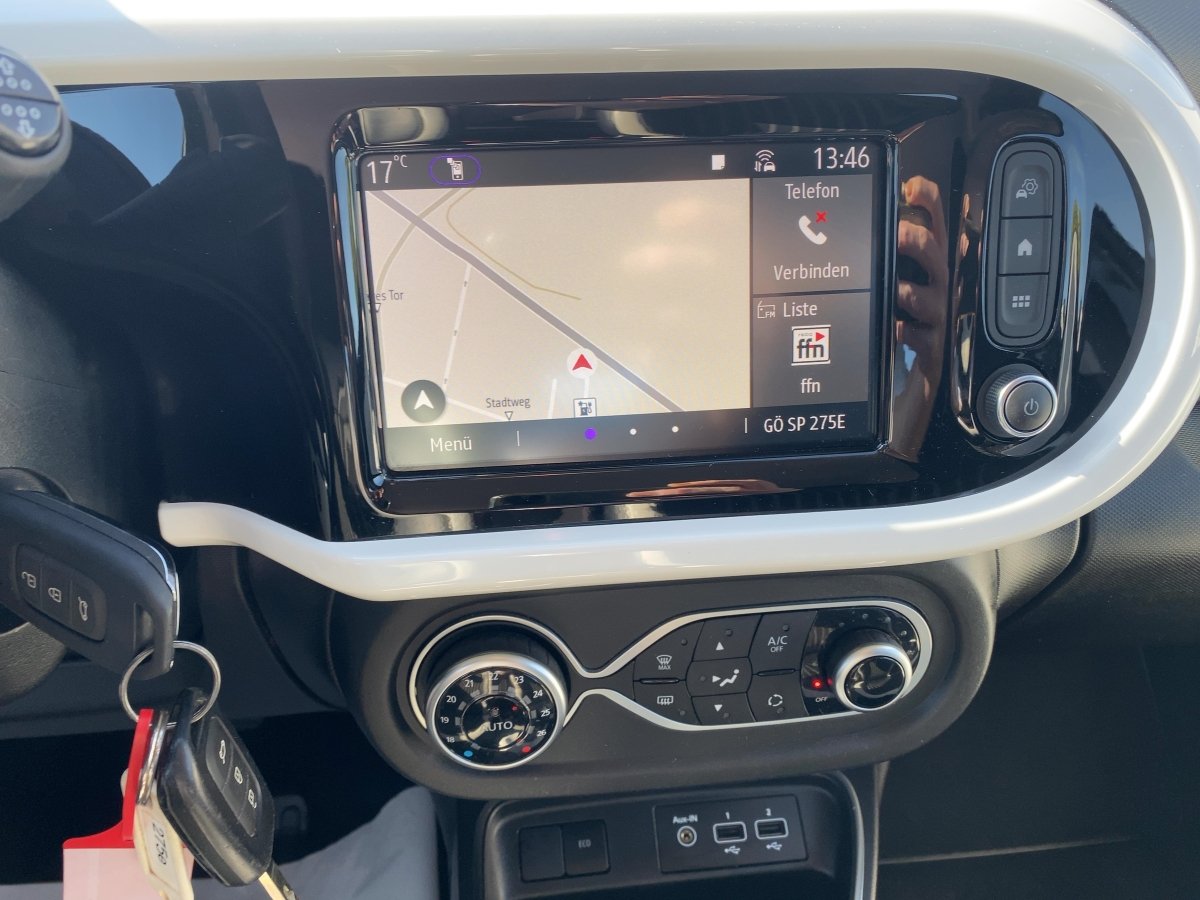Renault Twingo  Intens Electric CAM*LED*NAVI*SHZ*PDC*AUT