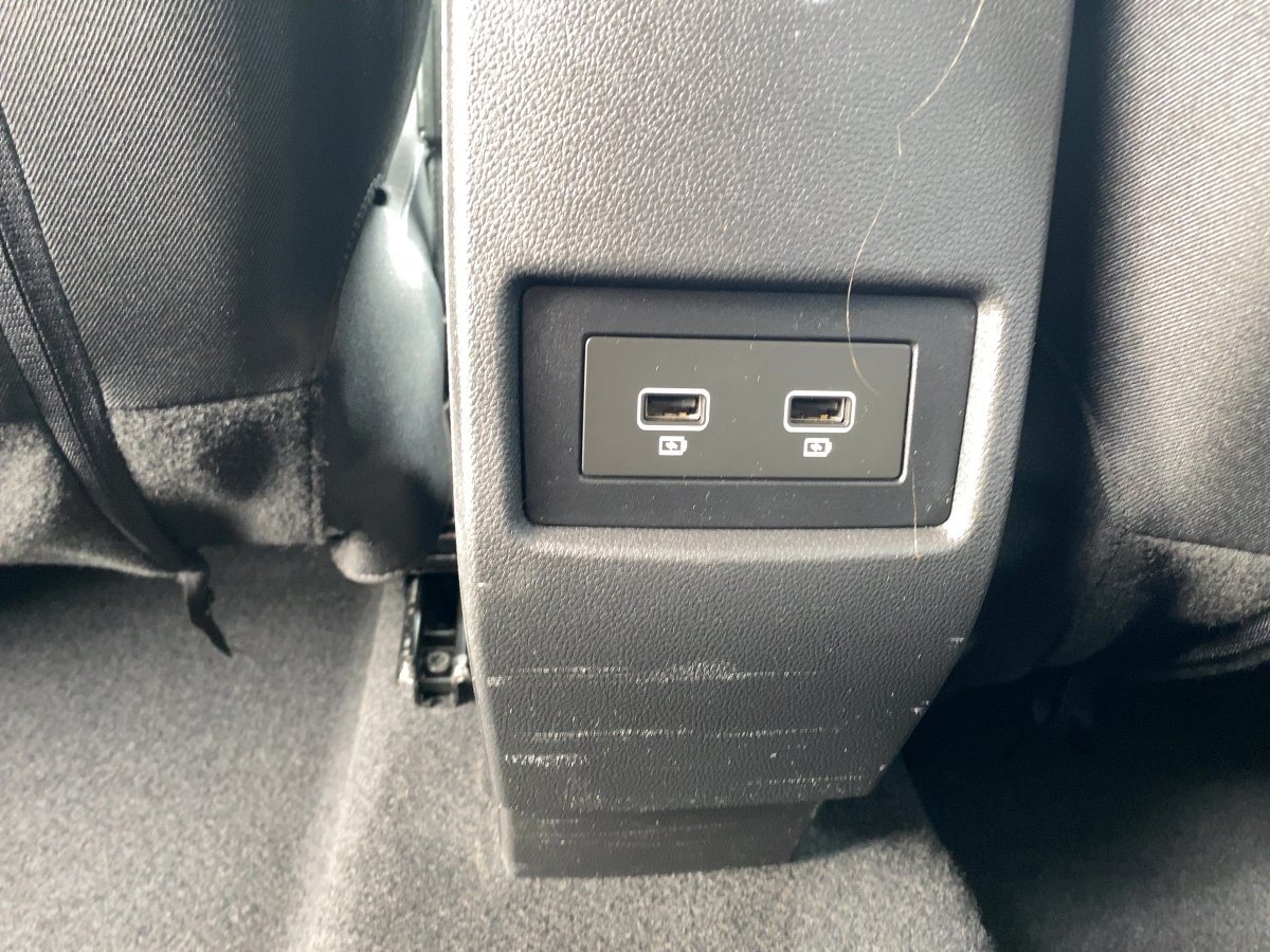 Dacia Duster II 1.3 TCe 150 GPF Prestige CAM*LED*NAVI