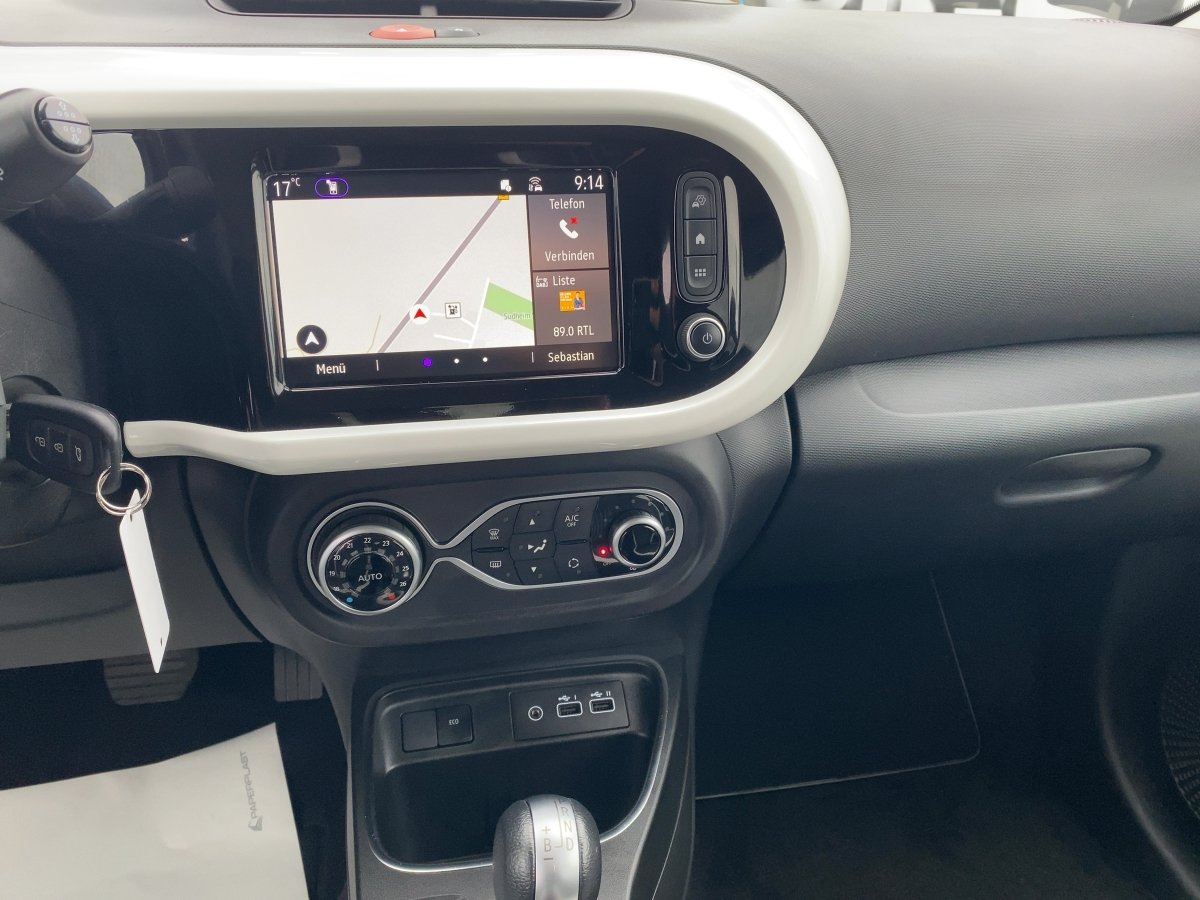 Renault Twingo  Techno Electric CAM*LED*NAVI*KONTRAST*LM