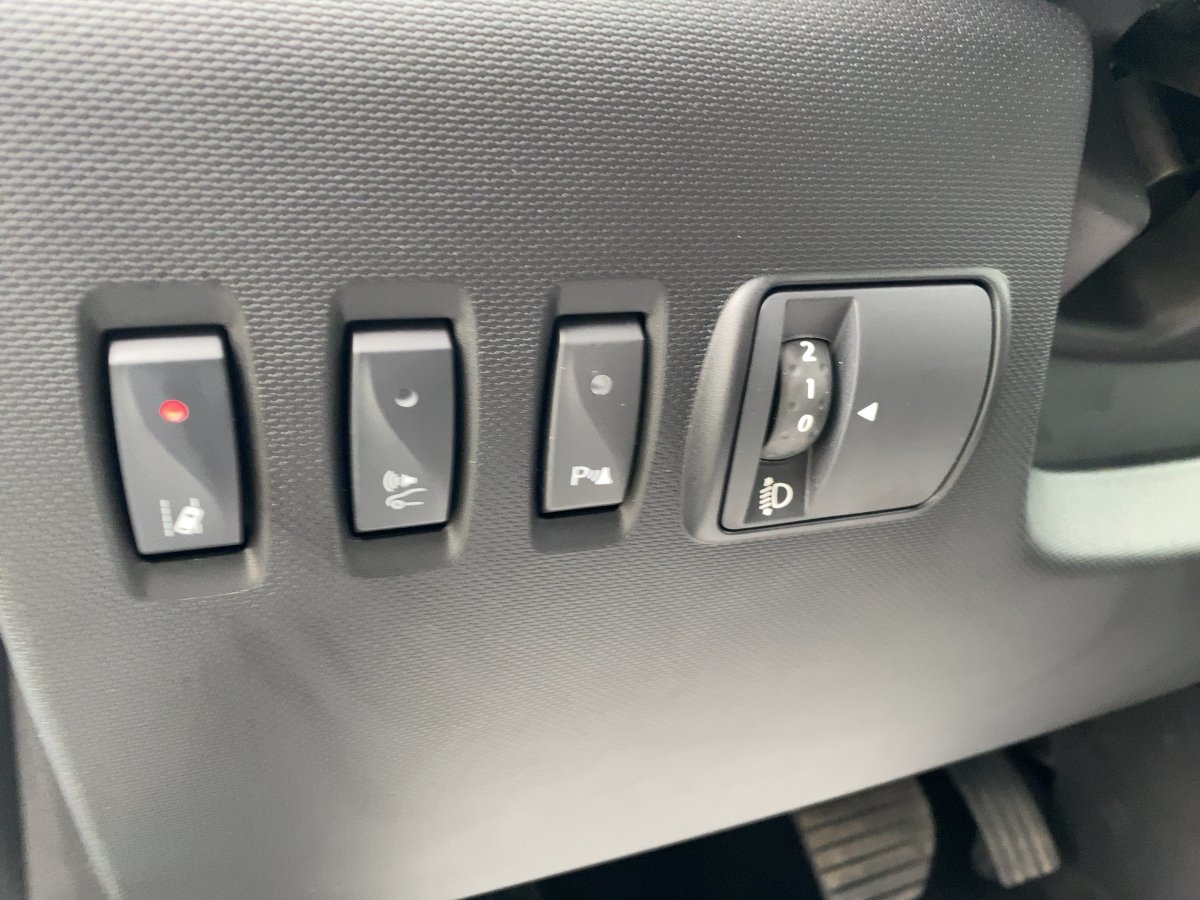 Renault Twingo  Techno Electric CAM*LED*NAVI*KONTRAST*LM