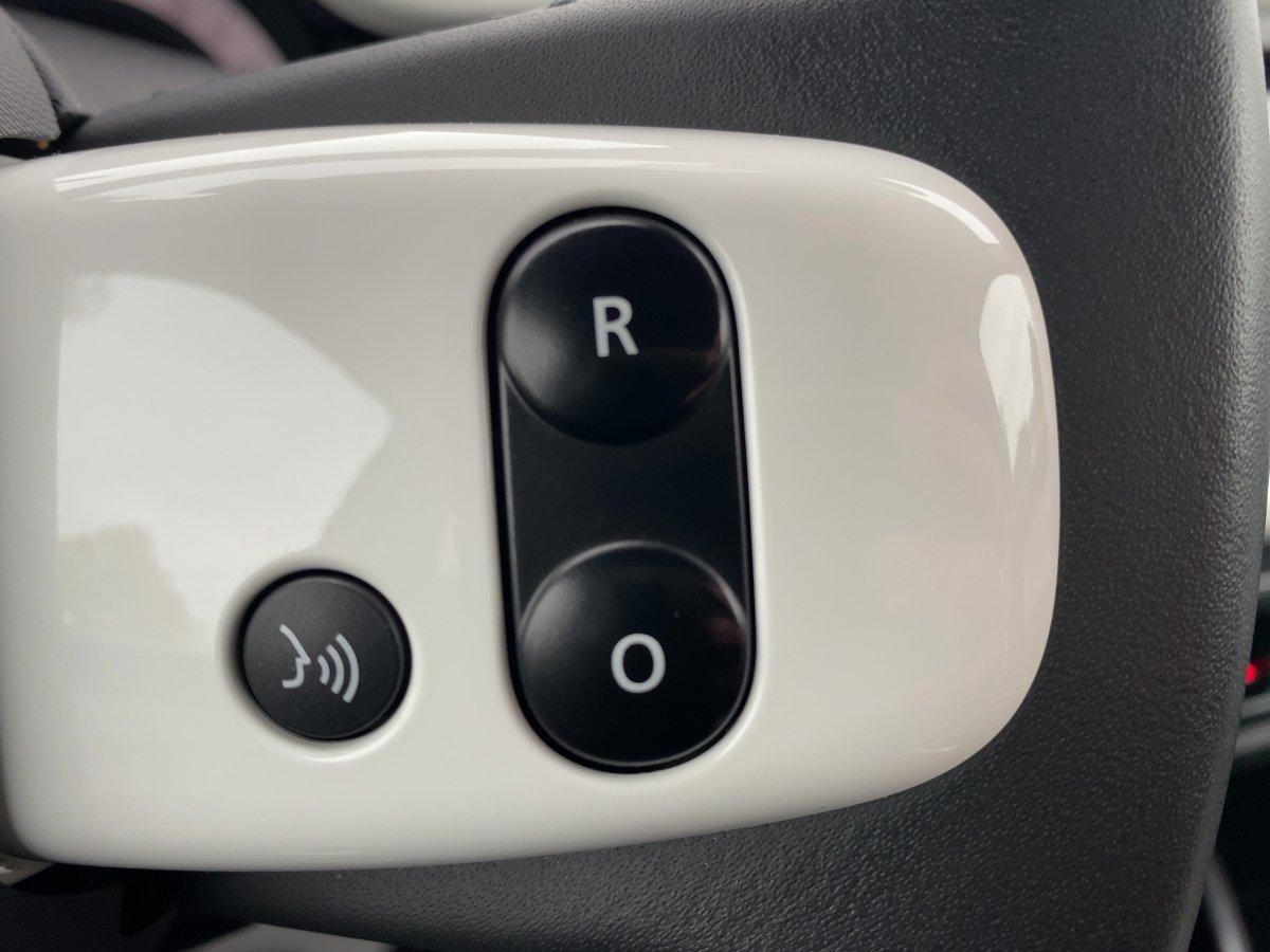 Renault Twingo  Techno Electric CAM*LED*NAVI*KONTRAST*LM