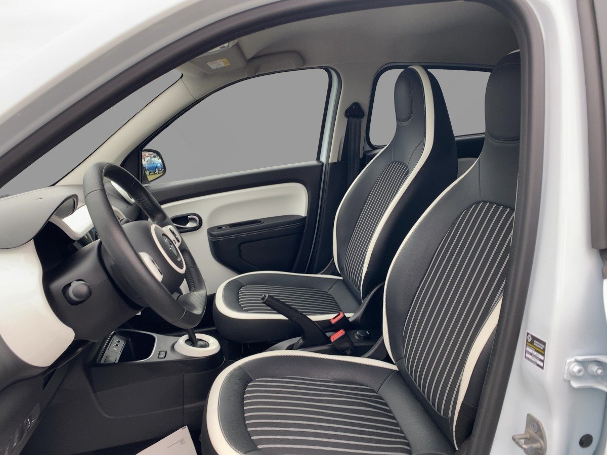 Renault Twingo  Techno Electric CAM*LED*NAVI*KONTRAST*LM